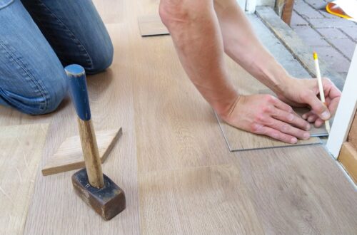 Selbst renovieren oder Fachleute beauftragen?